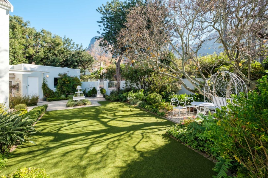 6 Bedroom Property for Sale in Newlands Western Cape